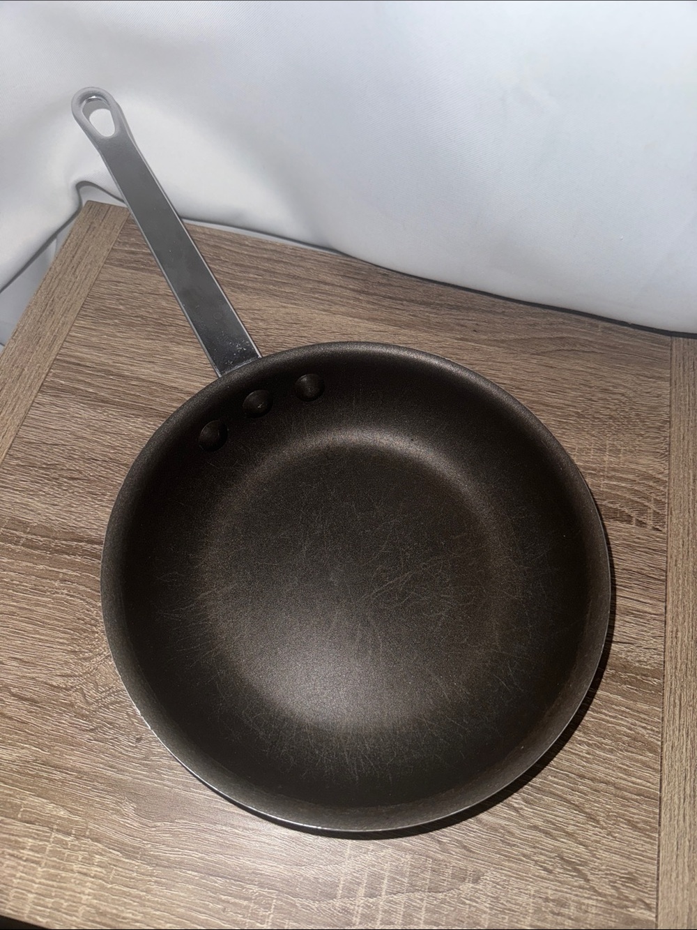 Vollrath Pro-HG Preferred Commercial Nonstick Fry Pan Restaurant Grade Skillet
